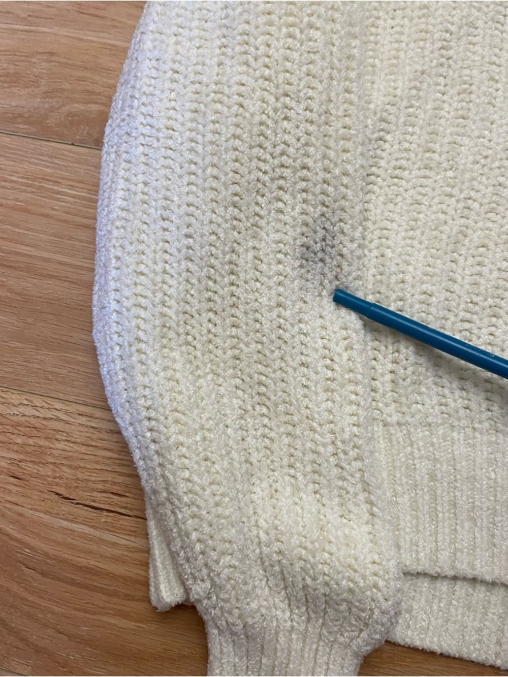 Aritzia Wilfred Essential Chenille Crewneck Sweater - Picture 12 of 16